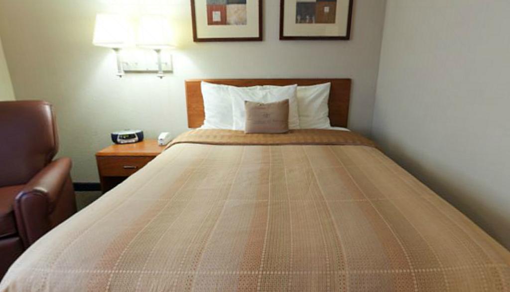 Candlewood Suites - Topeka West By Ihg Pokoj fotografie