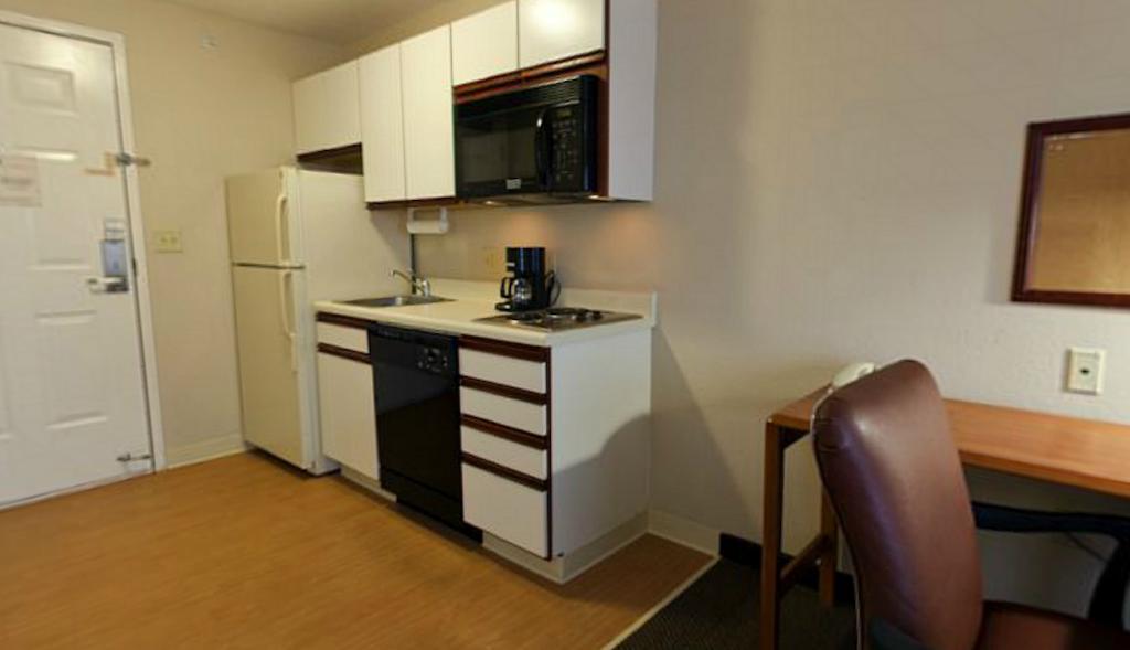 Candlewood Suites - Topeka West By Ihg Pokoj fotografie